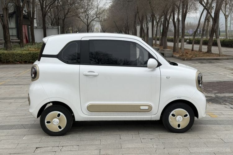 Used Bestune Pony 2025 222km Range Agile Horse