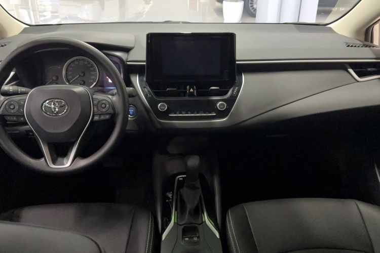 Used Toyota Corolla 2022 Dual-Motor 1.8L E-CVT Pioneer Edition
