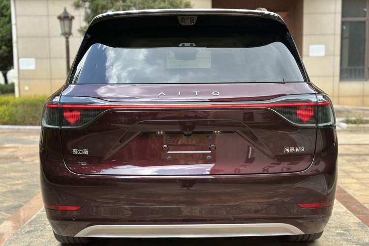 Used Hima AITO M9 2025 Model Range-Extending Ultra 52kWh 4-Seater Version