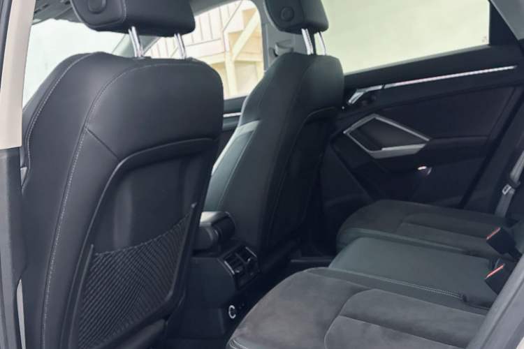 Used Audi Q3 2022 40 TFSI Fashion Dynamic Model