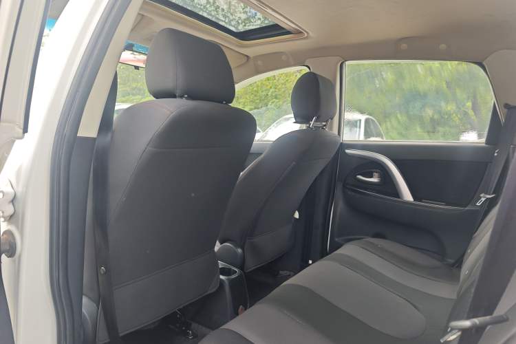 Used Changan CX20 2014 1.4L IMT Sunroof Navigation Version China V Standard