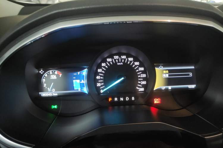 Used Ford Edge 2016 EcoBoost 245 Two-Wheel-Drive Titanium 7-Seater
