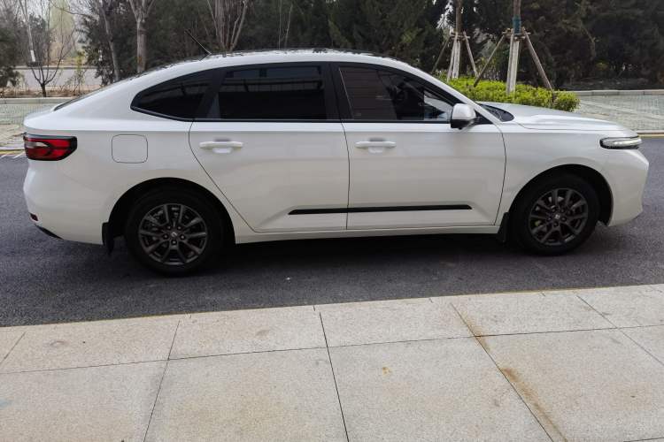 Used Baojun RC-5 2020 1.5L Manual Zhiyao Elite Edition