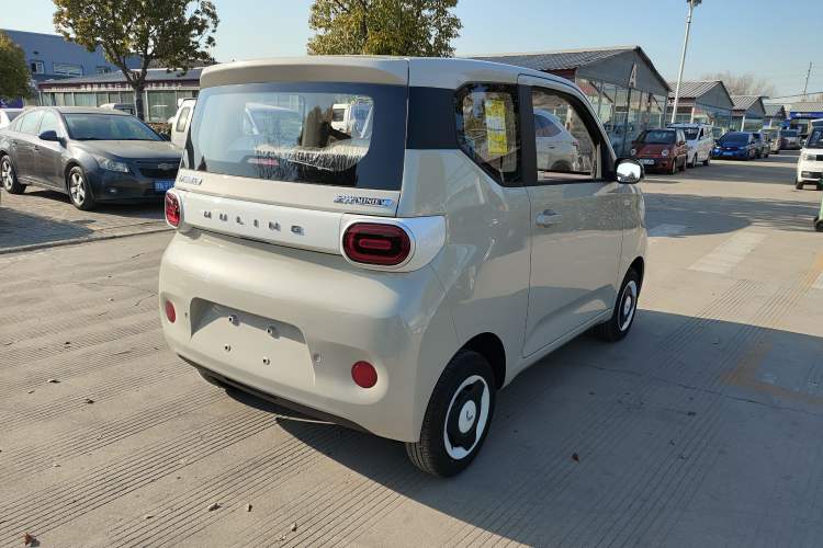 Used Wuling Hongguang MINIEV 2024 3rd Generation 215km Youth Edition