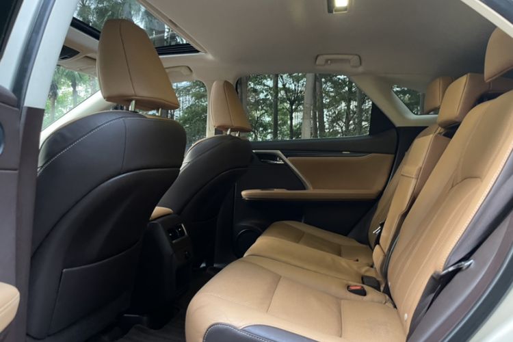 Used Lexus RX 2016 300 Two-Wheel Drive Comfort Edition China V Standard