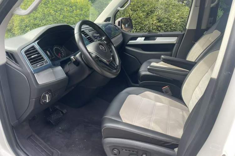 Used Volkswagen Multivan 2018 2.0 TSI Four-Wheel Drive Comfort Edition 7-Seater Left Front Seat