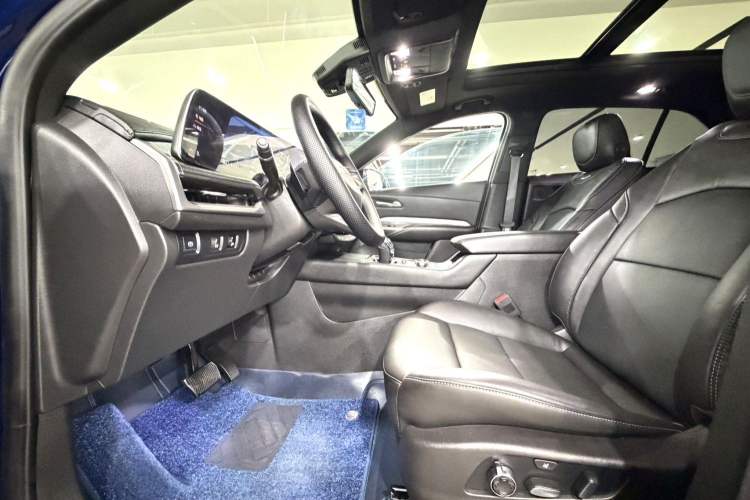 Used Cadillac XT4 2024 28T Two-Wheel-Drive Prestige Version