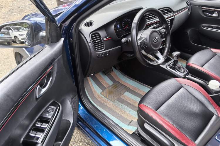 Used Kia KX Cross 2017 1.4L AT GLS