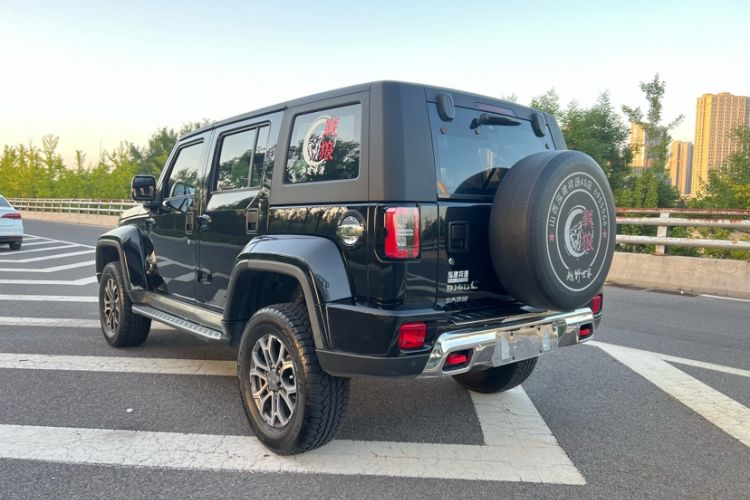 Used BAIC Off-Road BJ40 2023 2.0T Automatic Four-Wheel Drive Urban Hunter Edition Chivalrous Type