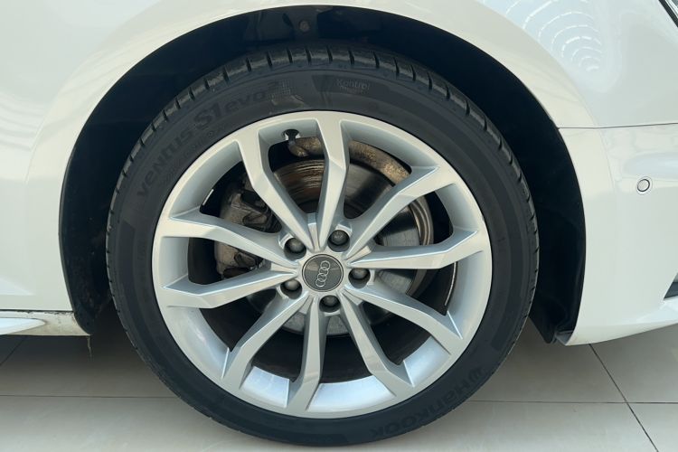 Used Audi A4L 2019 40 TFSI Fashion Version China V
