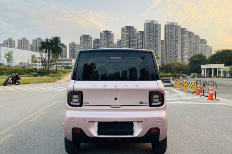 Used Geely Galaxy Panda 2023 Panda Mini 200km Dynamic Bear