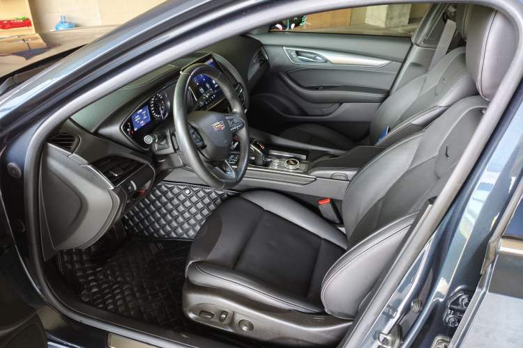 Used Cadillac CT5 2022 28T Luxury Version (Standard Edition) Interior 2