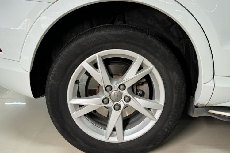 Used Audi Q3 2016 30 TFSI Fashion Model