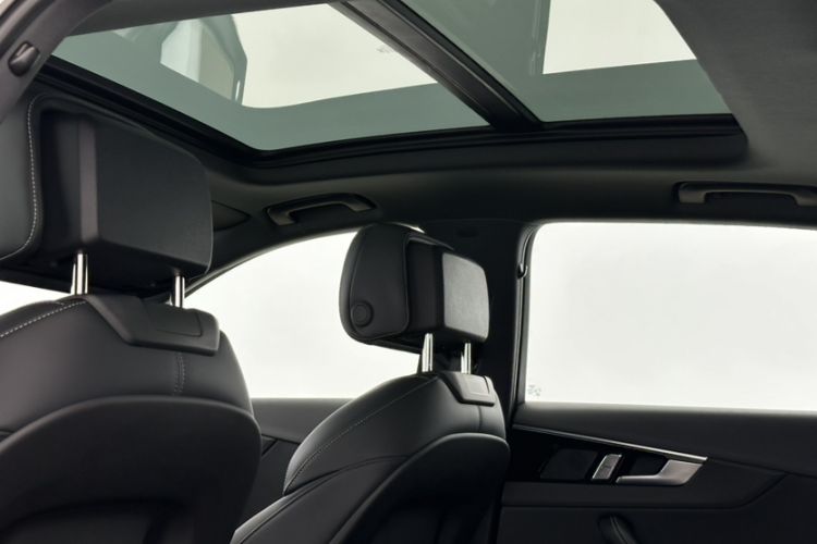 Used Audi A4L 2024 40 TFSI Luxury Dynamic Edition
