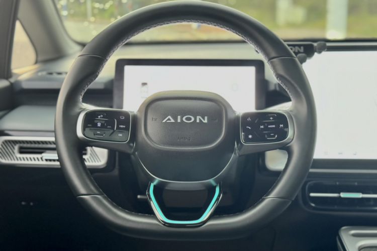 Used AION Y 2024 Plus 510 Intelligent Driving Version Steering Wheel