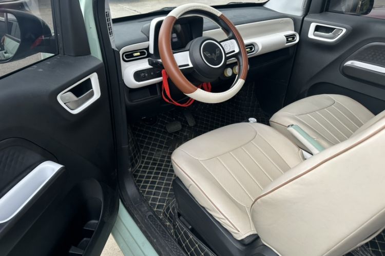 Used Wuling Hongguang MINIEV 2024 3rd Generation 215km Youth Edition