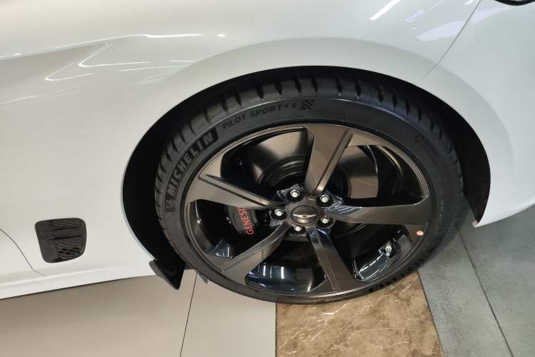 Used Genesis G70 2024 2.0T Hunter Model Rear-Drive Luxury Edition Shooting Brake
