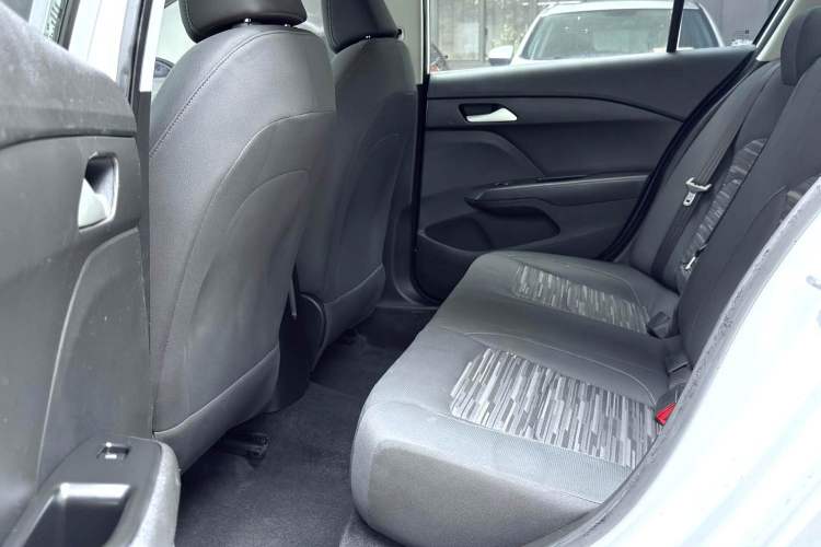 Used Chevrolet Cavalier 2018 320 Automatic Enjoyment Edition
