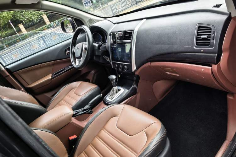 Used FORTHING SX6 2016 1.6L CVT Luxury Model