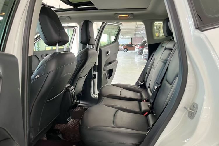 Used Jeep Compass 2017 200T Automatic Family Edition