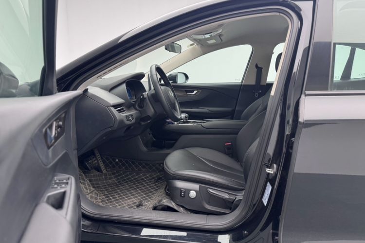 Used Hongqi E-QM5 2023 Revised Version Basic Travel Edition
