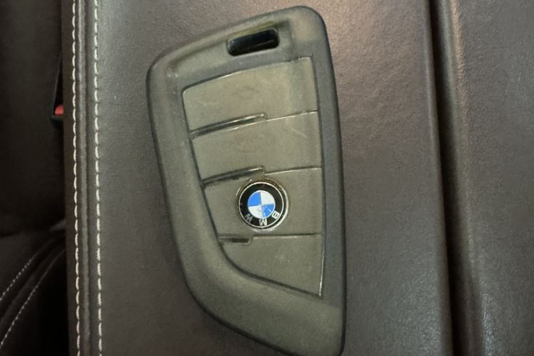 Used BMW 5 Series 2019 530Li xDrive Luxury Package Interior 4