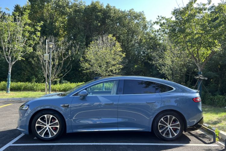 Used Hima Luxeed R7 2024 All-Electric 736 km Ultra
