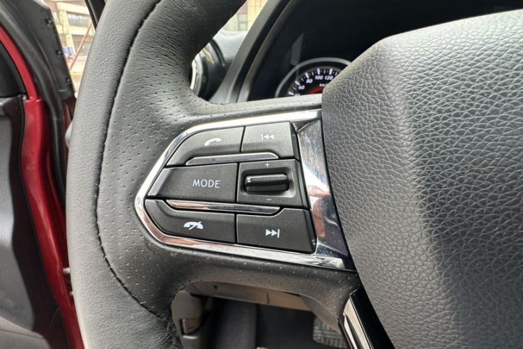 Used Soueast DX3 2016 1.5T CVT Prestige Edition