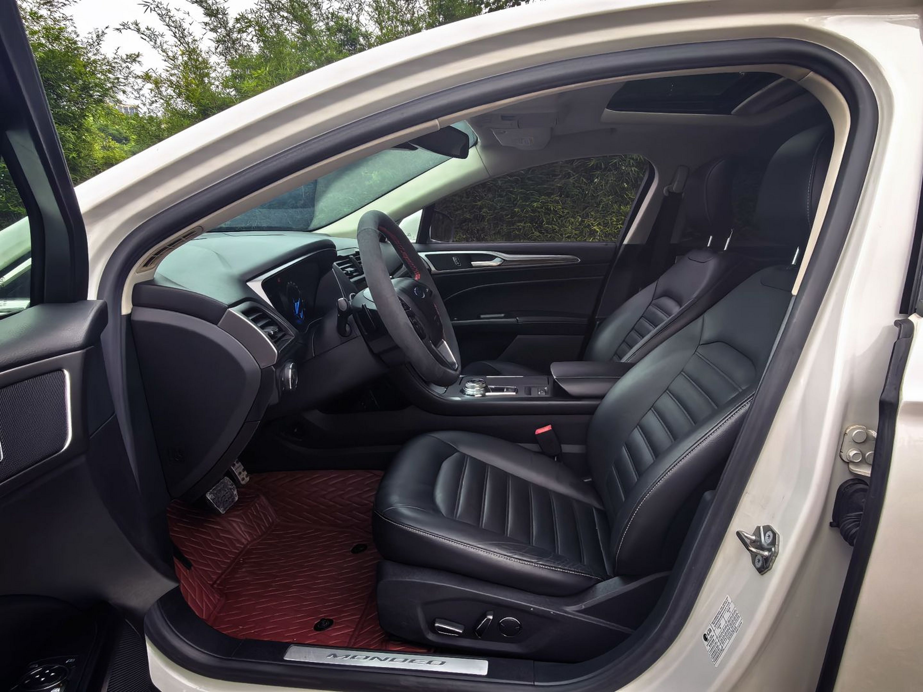 Avant de la voiture