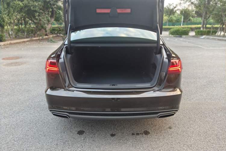 Used Audi A6L 2018 30th Anniversary Edition 35 TFSI Fashion Model