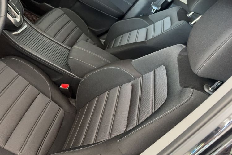 Used Honda Breeze 2021 240TURBO CVT Front-Wheel Drive Elite Edition
