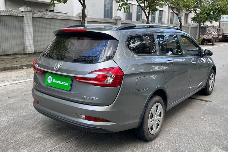 Used Baojun 310W 2017 1.5L Manual Comfort Version China VI Emission Standard