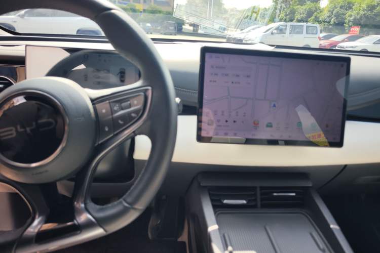 Used BYD Seal 06 New Energy 2025 DM-i Smart Drive 80KM Luxury Model
