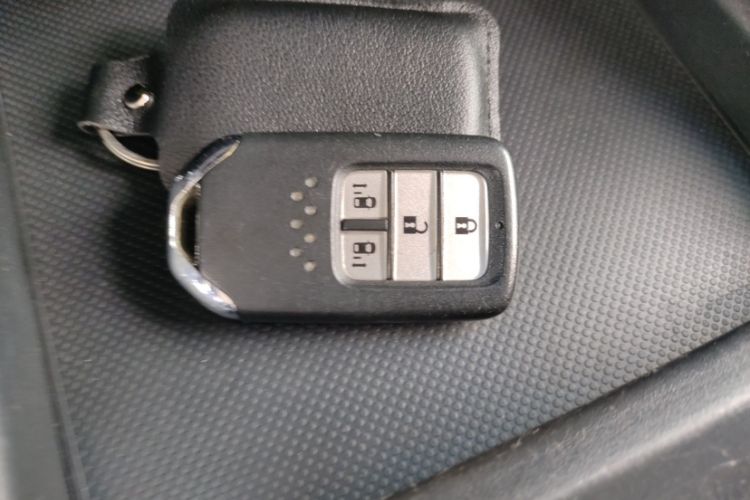 Used Honda Odyssey 2018 2.4L Smart Edition Interior 5