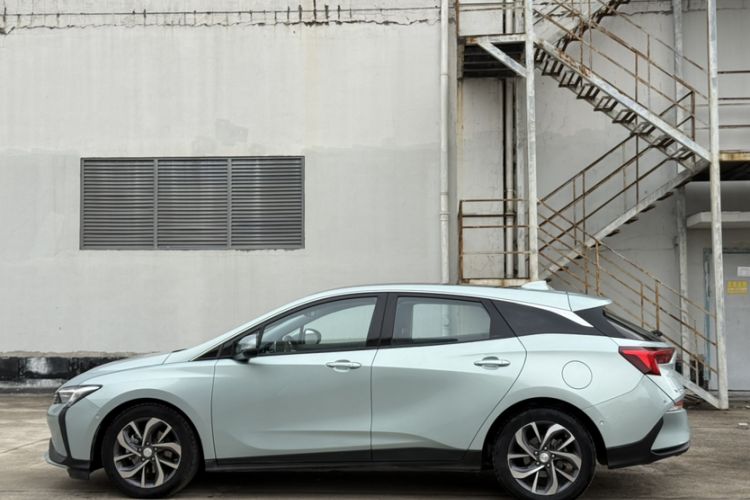 Used Buick Velite 6 2022 Plug-in Hybrid Connected Smart Model