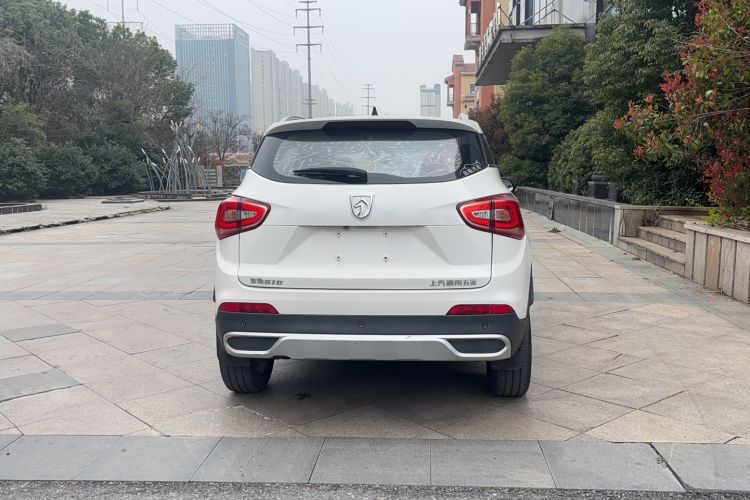 Used Baojun 510 2017 1.5L Manual Fashion Model
