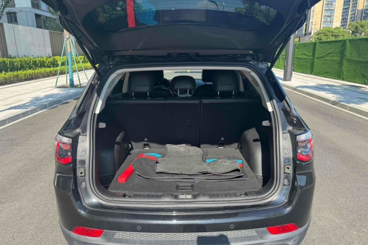 Used Jeep Compass 2017 200T Automatic Family Edition