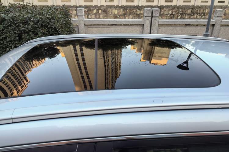 Used Geely Auto Emgrand X7 Sport 2016 2.0L Manual Smart Connect Version