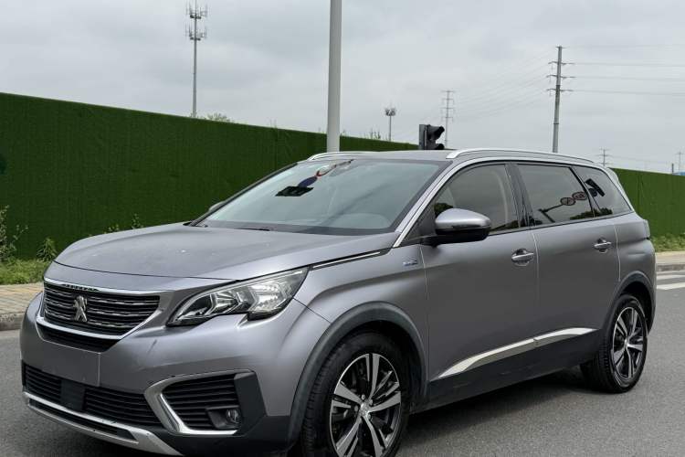 Used Peugeot 5008 2017 380THP 7-Seater Elite Edition