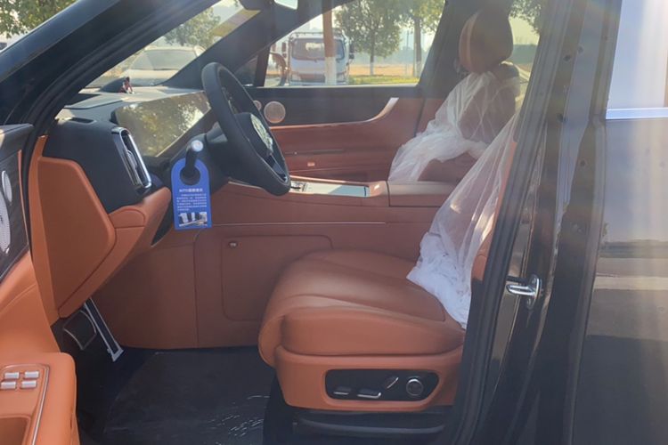 Used Hima AITO M9 2025 Extended-Range Ultra Version 52 kWh 6-Seater