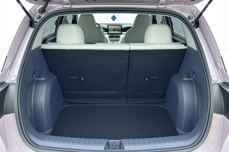 Used Geely Galaxy Geome 2025 310km Youth Edition Trunk