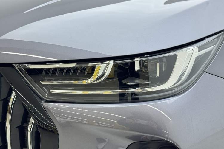 Used Chery Tiggo 7 PLUS 2023 Revised 1.6 TGDI DCT Flagship Edition
