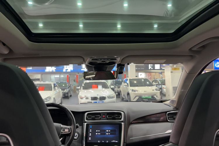 Used Lynk & Co 01 2017 2.0T Four-Wheel Drive Pro Edition