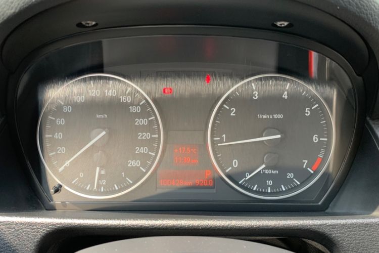 Used BMW X1 2015 sDrive18i Leading Edition