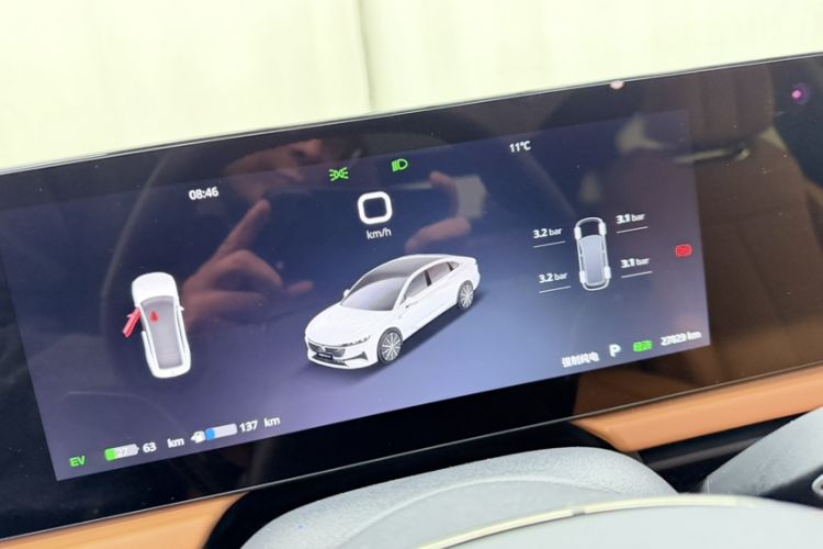 Used VOYAH PASSION 2024 PHEV Four-Wheel Drive Ultra-Long Range Flagship Model
