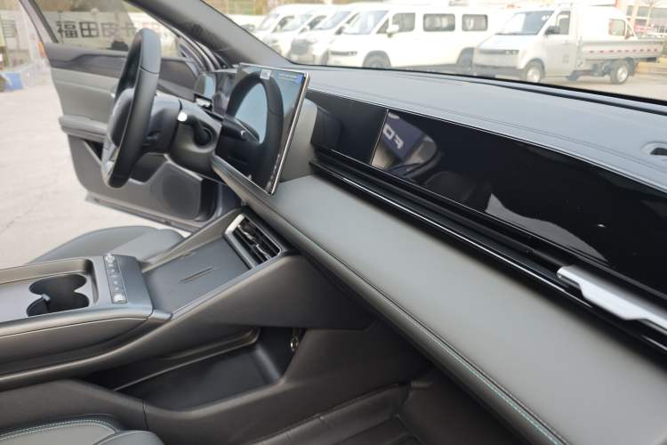 Used BYD Qin L 2025 EV 470KM Leading Edition
