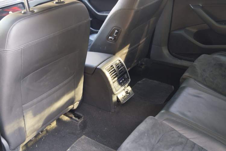 Used Volkswagen Magotan 2017 330TSI DSG Luxury Model