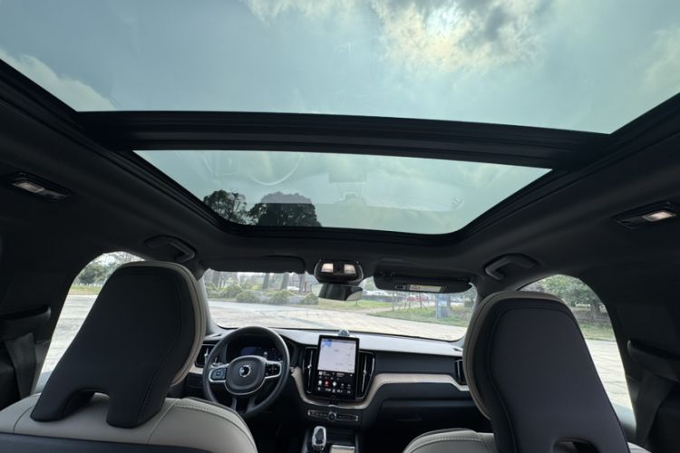 Used Volvo XC60 2026 B5 4x4 SmartDrive Sport Edition
