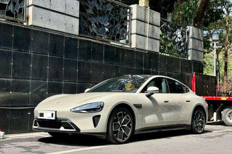 Used Xiaomi Auto SU7 2024 Rear-Drive Ultra-Long Range Advanced Pro-Level Intelligent Driving Version