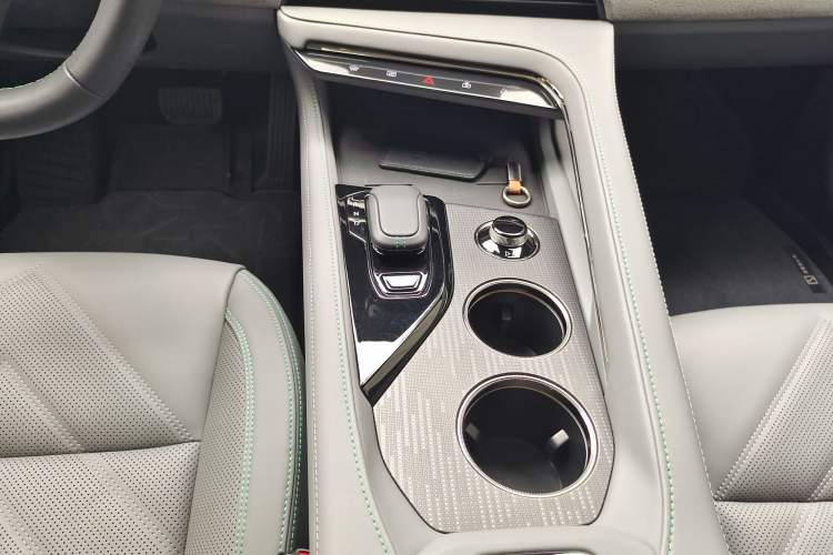 Used Zeekr 001 2023 WE Edition 100 kWh
